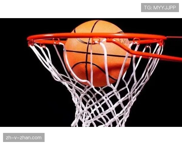 篮球卡篮筐了怎么判罚?解读NBA和FIBA规则细节 篮球卡篮筐了怎么判罚?解读NBA和FIBA规则细节